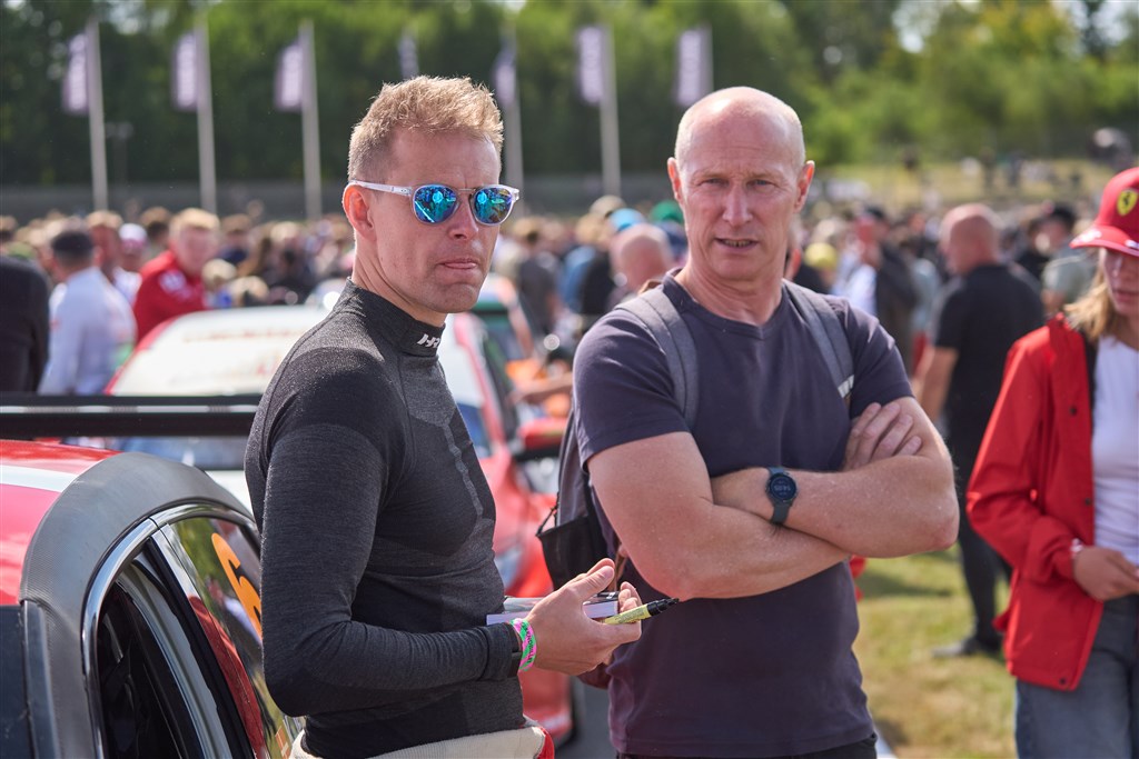 Reaktioner efter dramatisk sæsonafslutning. 
(Foto: TCR Denmark)